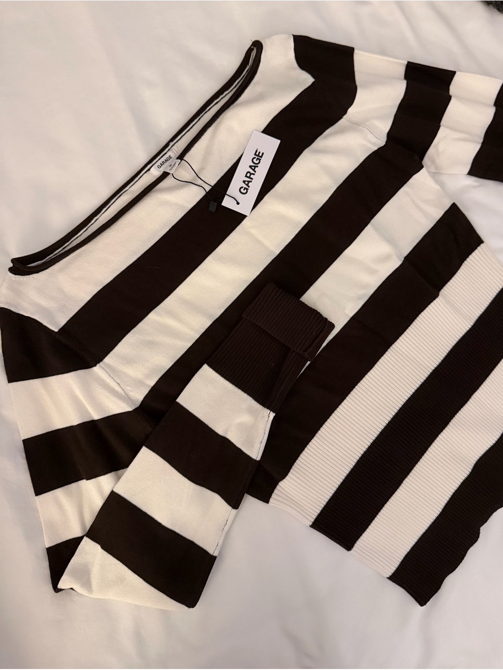 Garage - Ryan fitted Boatneck sweater (brown & white)